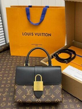 NWT Louis Vuitton Locky BB Monogram Black Leather